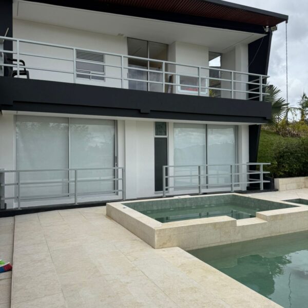 GUATAPÉ 230m2
