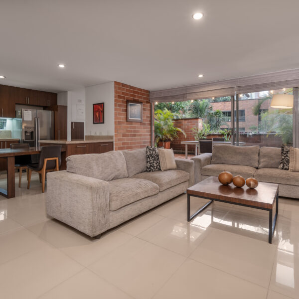 EL POBLADO 88M2 + Terraza 45M2